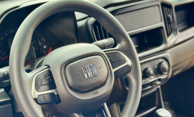 Fiat Strada Freedom 1.3 Flex 8V  CS Plus 2025 Flex-2