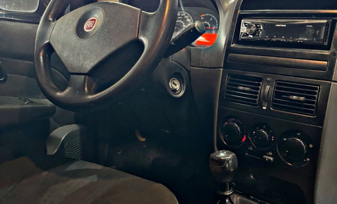 Fiat Strada Working 1.4 mpi Fire Flex 8V CD 2012 Flex-4