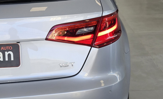 Audi A3 Sportback 1.8 16V TFSI S-tronic 5p 2015 Gasolina-18