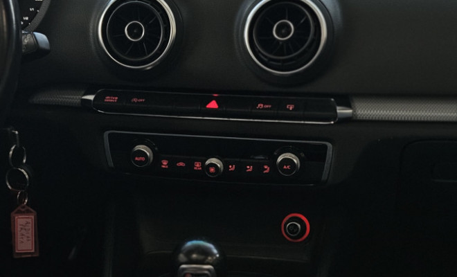 Audi A3 Sportback 1.8 16V TFSI S-tronic 5p 2015 Gasolina-9