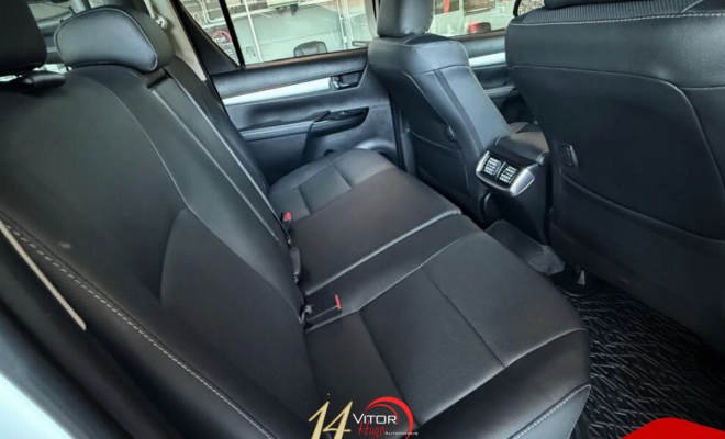 Toyota Hilux CD SRX 4x4 2.8 TDI 16V Diesel Aut. 2024 Diesel-7