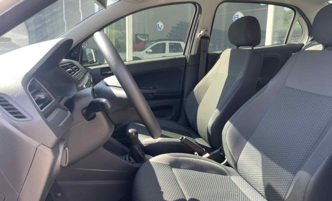 VW - VolksWagen VOYAGE 1.0 Flex 12V 4p 2023 Flex-6