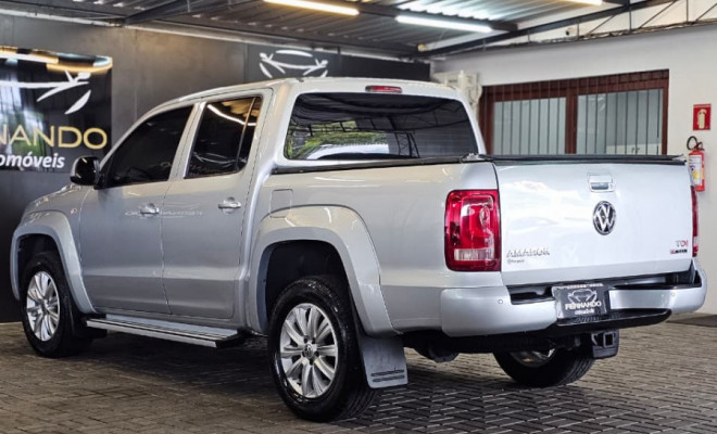 VW - VolksWagen AMAROK Trendline CD 2.0 TDI 4X4 Dies Aut 2018 Diesel-5