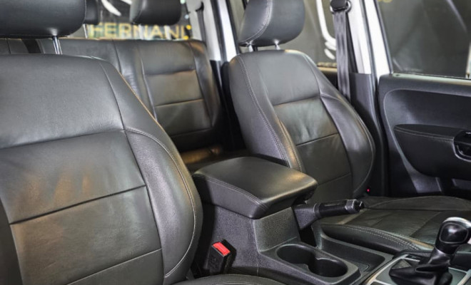 VW - VolksWagen AMAROK Trendline CD 2.0 TDI 4X4 Dies Aut 2018 Diesel-3