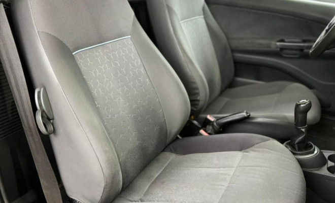 VW - VolksWagen Saveiro 1.6 Mi Total Flex 8V CE 2012 Flex-14