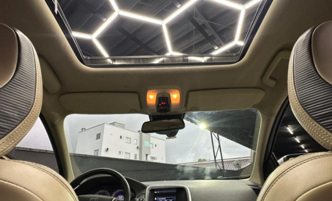 Volvo XC 60 T-5 R-DESIGN 2.0 FWD 5p 2012 Flex-7