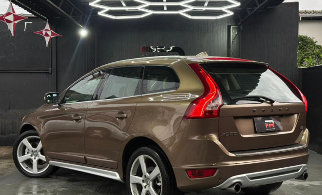 Volvo XC 60 T-5 R-DESIGN 2.0 FWD 5p 2012 Flex-5