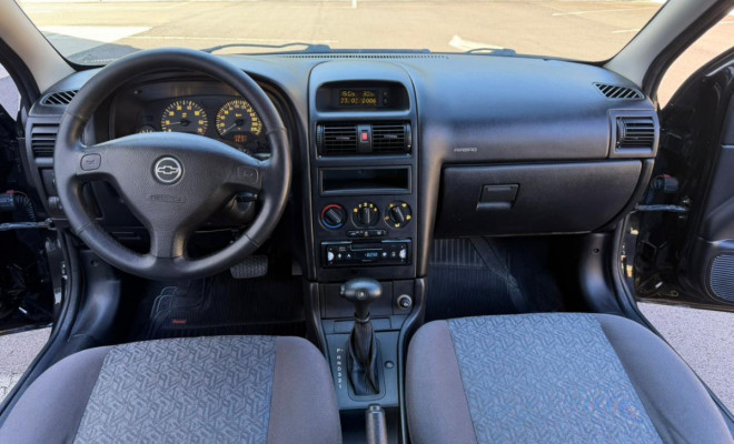 GM - Chevrolet Astra Advant. 2.0 MPFI 8V FlexP. 5p Aut. 2008 Flex-14