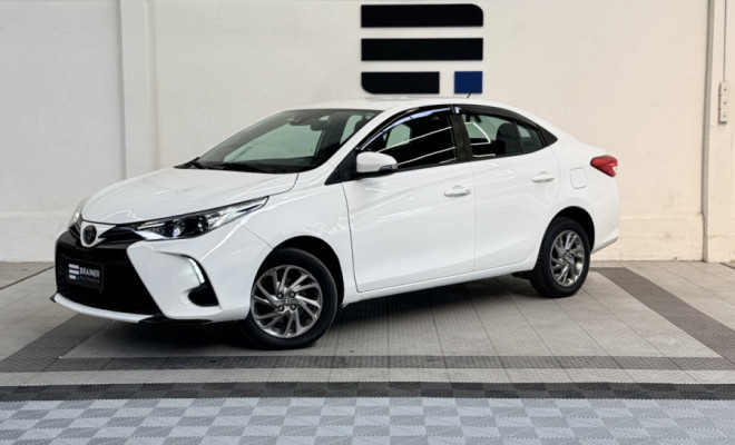 Toyota YARIS XS Sedan 1.5 Flex 16V 4p Aut. 2024 Flex