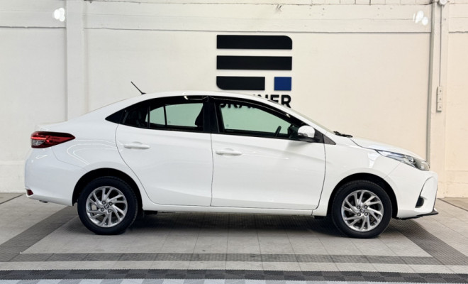 Toyota YARIS XS Sedan 1.5 Flex 16V 4p Aut. 2024 Flex-5
