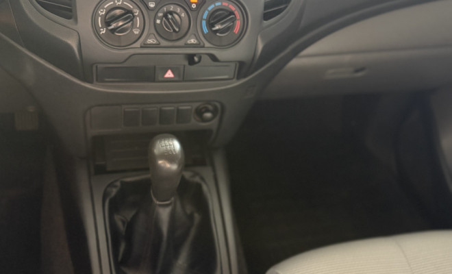 Mitsubishi L200 Triton Sport GLS 2.4 CD Diesel Aut. 2023 Diesel-5