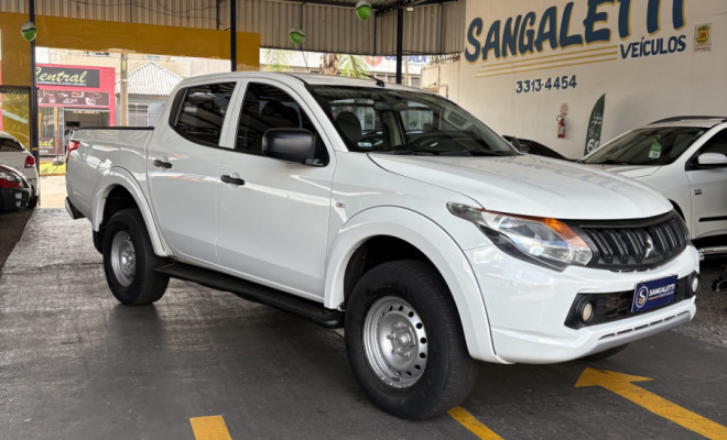 Mitsubishi L200 Triton Sport GLS 2.4 CD Diesel Aut. 2023 Diesel