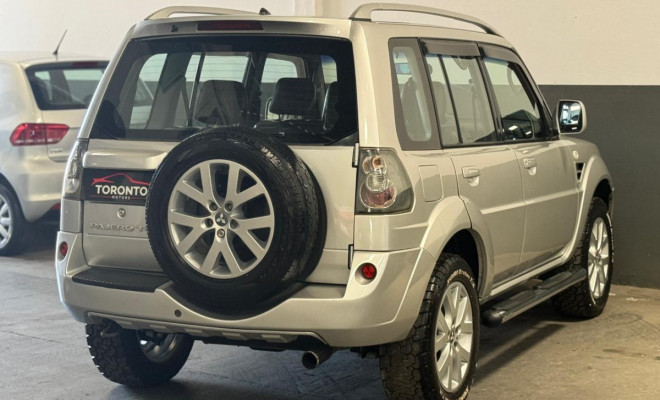 Mitsubishi Pajero TR4 2.0/ 2.0 Flex 16V 4x4 Aut. 2010 Flex-5
