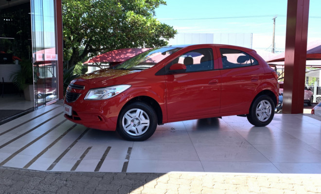 GM - Chevrolet ONIX HATCH LT 1.0 8V FlexPower 5p Mec. 2016 Flex