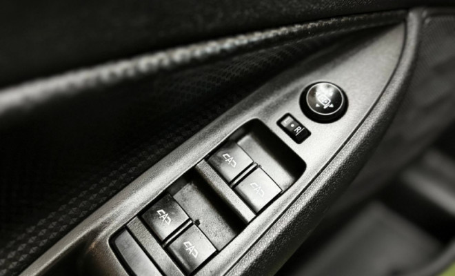 GM - Chevrolet ONIX SEDAN Plus LTZ 1.0 12V TB Flex Mec. 2021 Flex-8