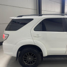 Toyota Hilux SW4 SRV D4-D 4x4 3.0 TDI Dies. Aut 2014 Diesel-0