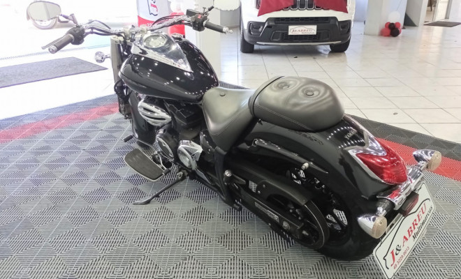 YAMAHA XVS 950 MIDNIGHT STAR 2013 Gasolina-2