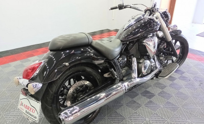 YAMAHA XVS 950 MIDNIGHT STAR 2013 Gasolina-3