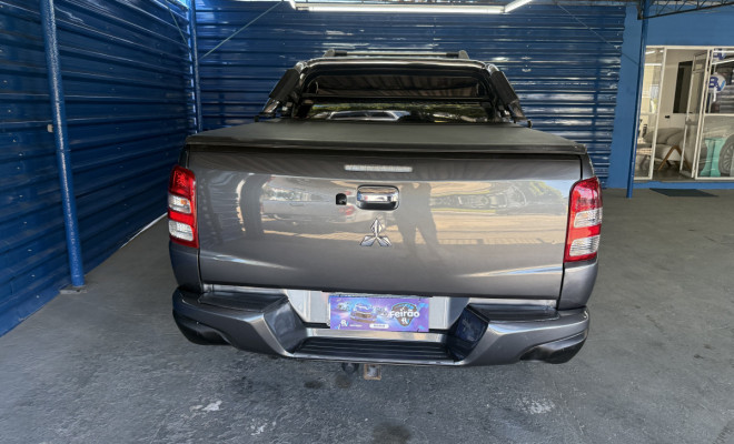 Mitsubishi L200 Triton Sport HPE 2.4 CD Diesel Aut. 2019 Diesel-1