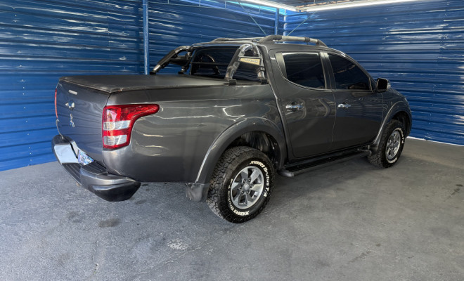 Mitsubishi L200 Triton Sport HPE 2.4 CD Diesel Aut. 2019 Diesel-2