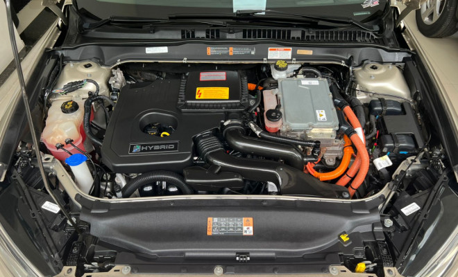 Ford Fusion Titanium 2.0 145cv Aut. (Híbrido) 2018 Híbrido-14