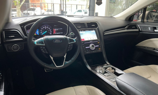 Ford Fusion Titanium 2.0 145cv Aut. (Híbrido) 2018 Híbrido-4