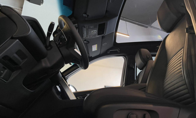 Land Rover Discovery Sp. SE Dyn 2.0 P250 Flex Aut. 2025-12