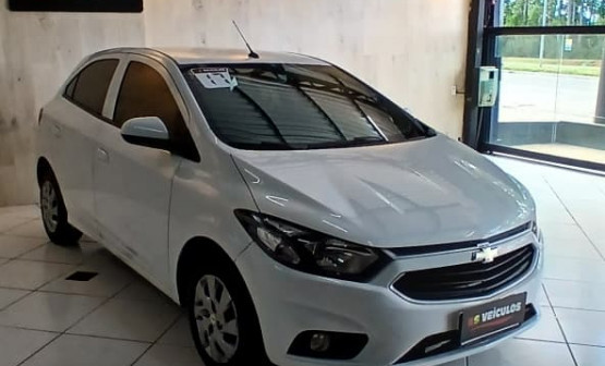 GM - Chevrolet ONIX HATCH LT 1.0 8V FlexPower 5p Mec. 2017 Flex-0