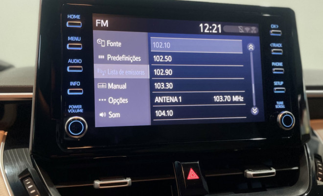 Toyota Corolla Altis Prem. 1.8 Aut. (Híbrido) 2022 Híbrido-4