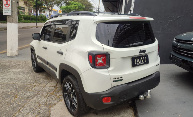 Jeep Renegade Sport 2.0 4x4 TB Diesel Aut. 2017 Diesel-4