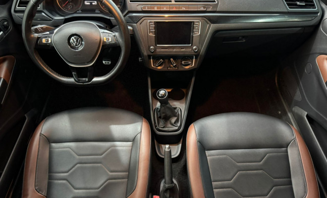 VW - VolksWagen Saveiro CROSS 1.6 T.Flex 16V CD 2023 Flex-6