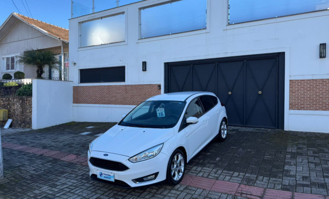 Ford Focus 2.0 16V/SE/SE Plus Flex 5p Aut. 2016 Flex-0