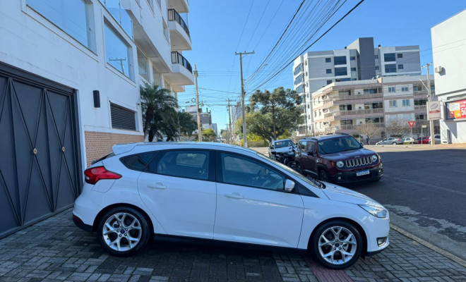 Ford Focus 2.0 16V/SE/SE Plus Flex 5p Aut. 2016 Flex-3