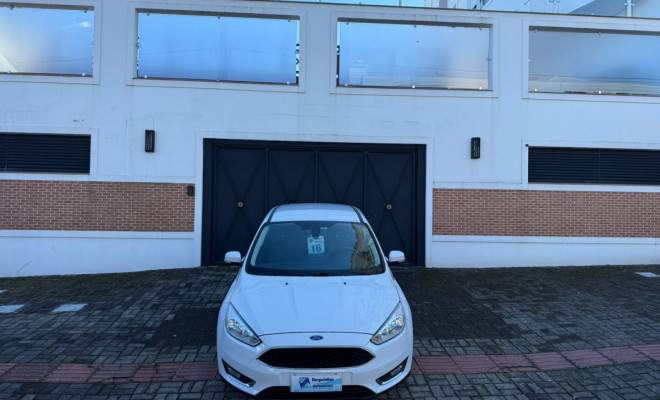 Ford Focus 2.0 16V/SE/SE Plus Flex 5p Aut. 2016 Flex