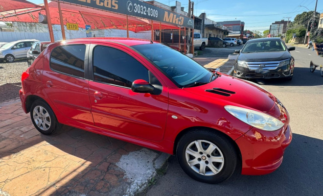 Peugeot 207 XR 1.4 Flex 8V 5p 2013 Flex