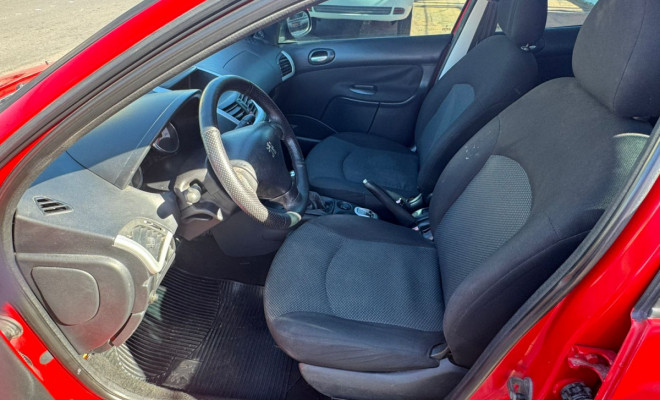 Peugeot 207 XR 1.4 Flex 8V 5p 2013 Flex-10