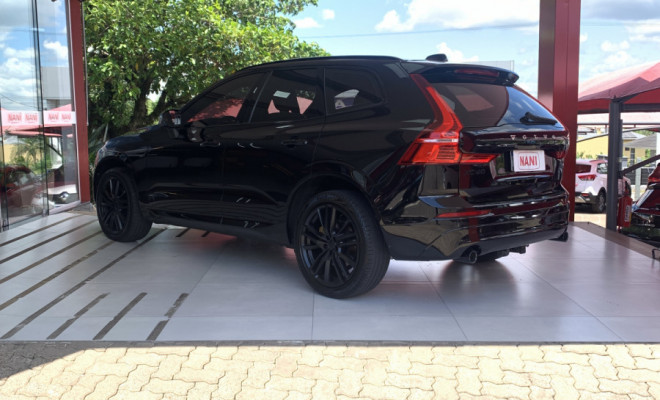 Volvo XC 60 D-5 MOMENTUM 2.0 AWD Diesel 5p 2020 Diesel-4