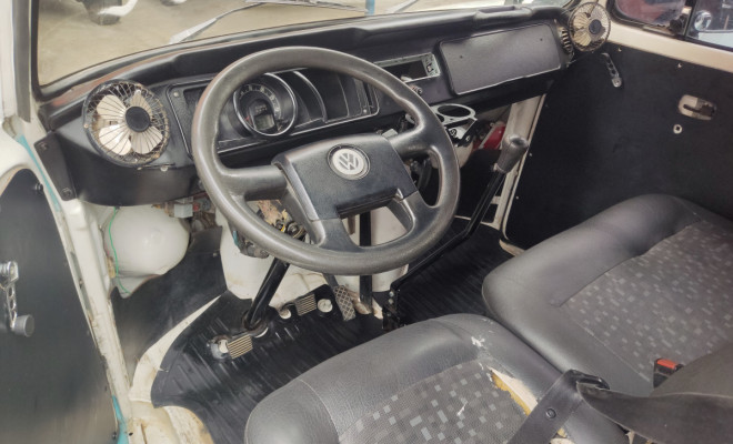 VW - VolksWagen Kombi Furgão 1.4 Mi Total Flex 8V 2007 Flex-4