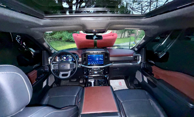 Ford F-150 Lariat 4x4 5.0 V8 2023 Gasolina-14