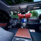 Ford F-150 Lariat 4x4 5.0 V8 2023 Gasolina-13