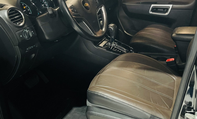 GM - Chevrolet CAPTIVA SPORT FWD 2.4 16V 171/185cv 2016 Gasolina-17