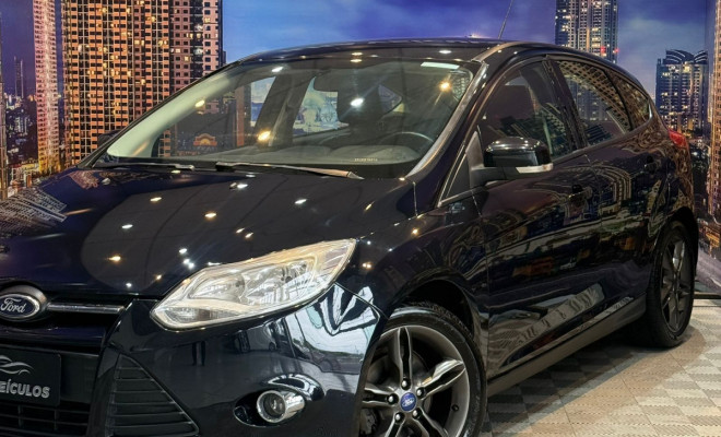 Ford Focus 2.0 16V/SE/SE Plus Flex 5p Aut. 2015 Flex-0