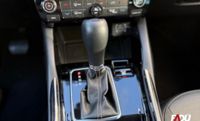 Jeep Commander Limited T270 1.3 TB Flex Aut. 2023 Flex-6