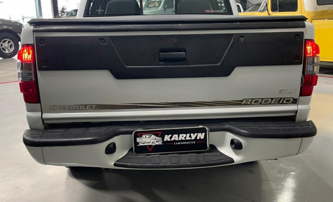 GM - Chevrolet S10 Pick-Up RODEIO 2.8 TDI 4x4 CD Dies. 2011 Diesel-5