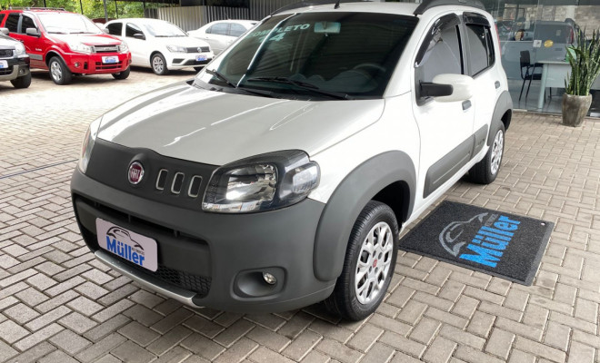 Fiat UNO WAY Celeb. 1.0 EVO Fire Flex 8V 5p 2014 Flex-8