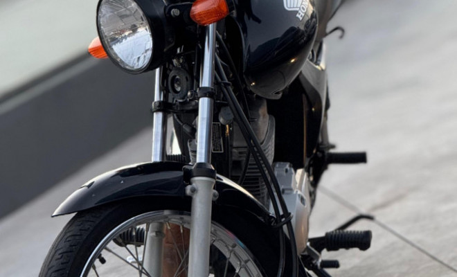 HONDA CG 125 FAN / FAN KS / 125 i FAN 2009 Gasolina-0