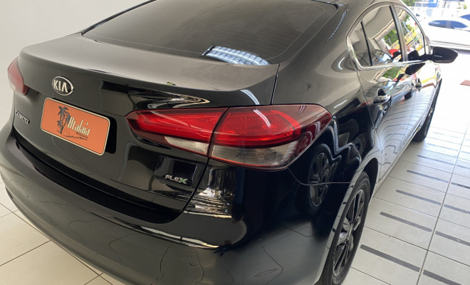 Kia Motors Cerato 1.6  Aut 2019-4