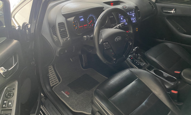 Kia Motors Cerato 1.6  Aut 2019-5