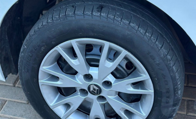 Renault LOGAN Expres./Exp. UP Hi-Flex 1.0 16V 4p 2015 Flex-8