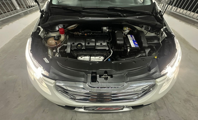 Peugeot 2008 Crossway 1.6 Flex 16V 5p Aut. 2017 Flex-11